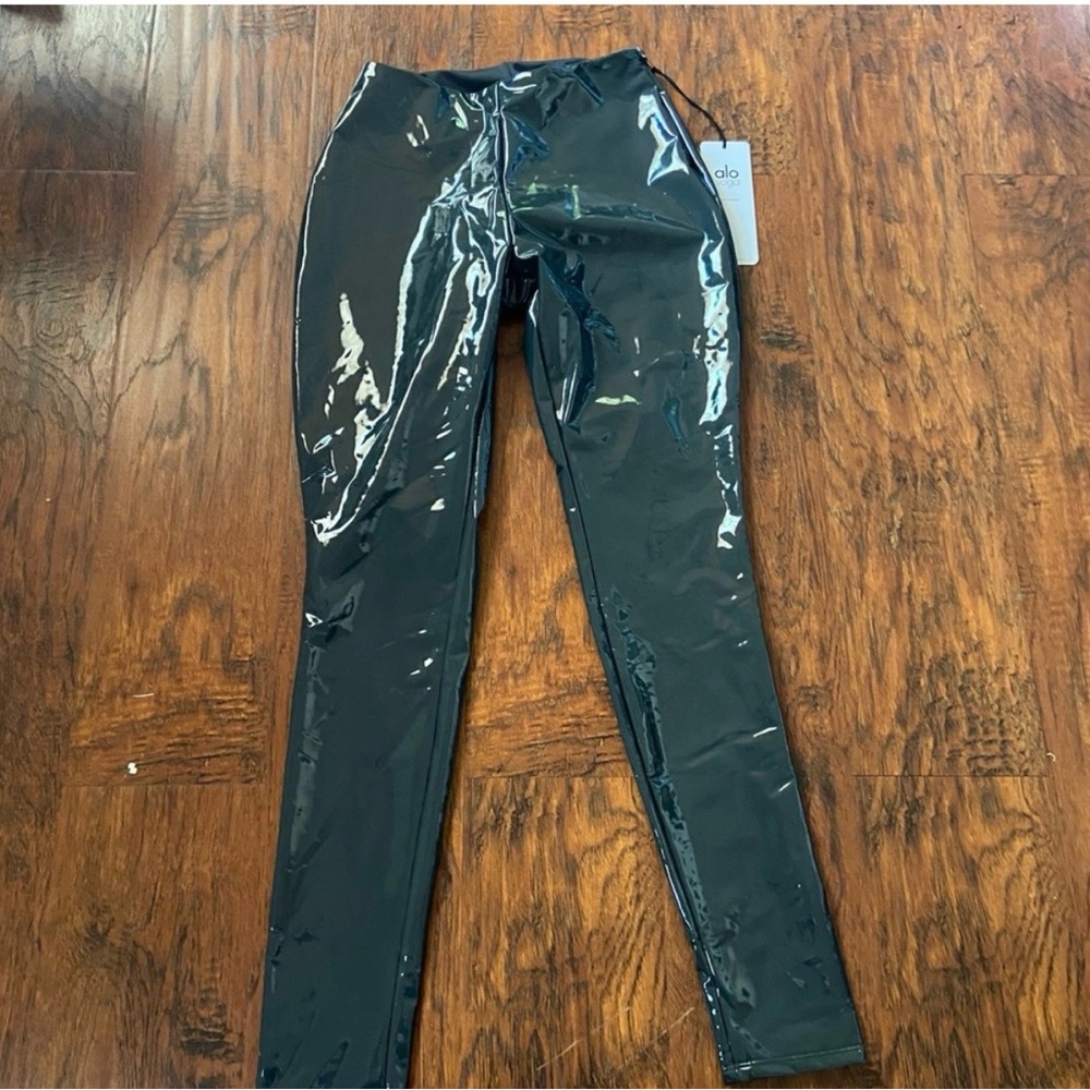 Alo Shiny Dark Grey Leggings